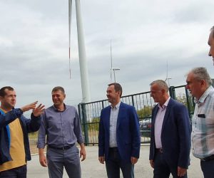 Ковачевски во Богданци: Ветерниот парк ќе се проширува со поголеми и помоќни турбини
